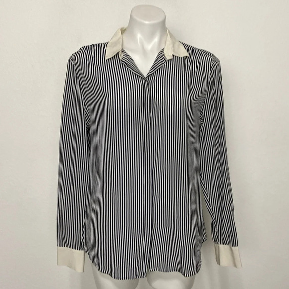 Ann Taylor Blue Cream Preppy Silk Pinstripe Academia Button Down Shirt Size 10 - Picture 1 of 9